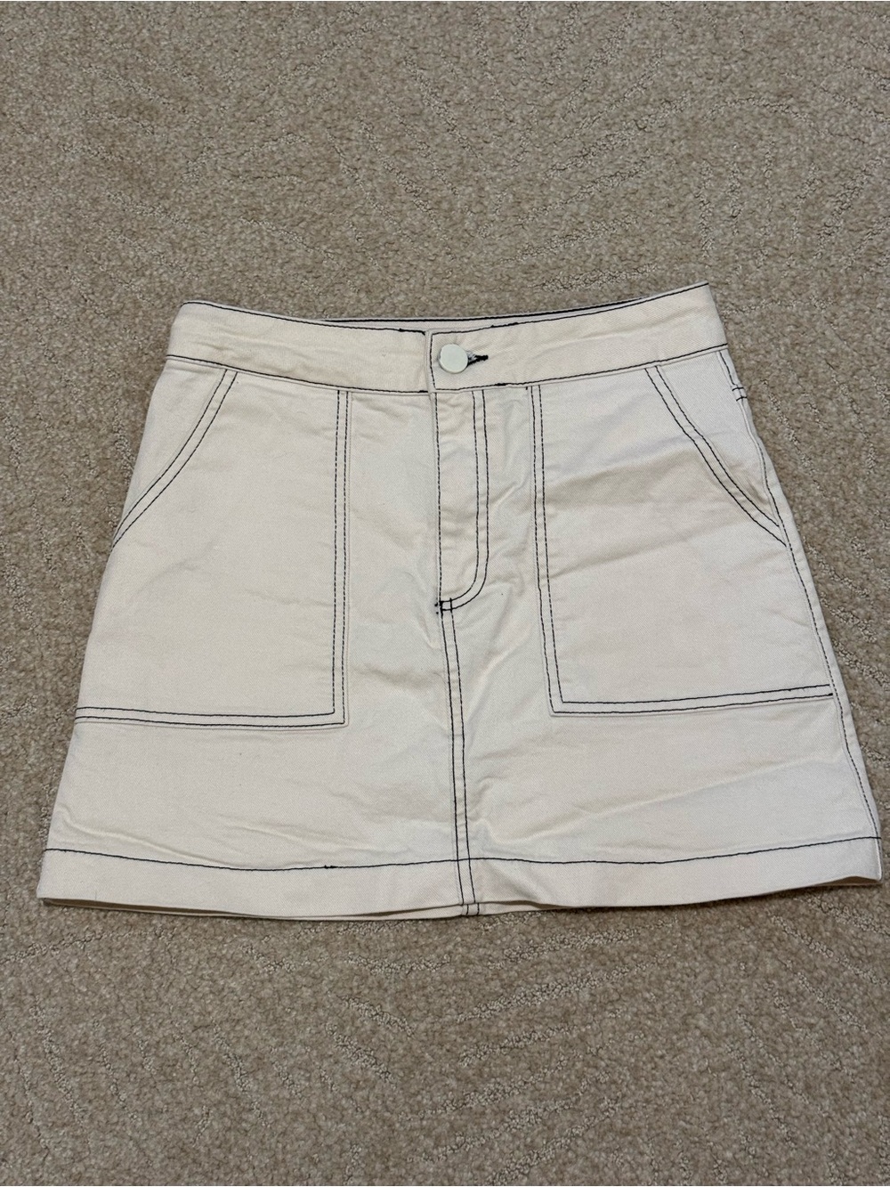 Zara Cream Mini Skirt with Black Stitching - Picture 2 of 5